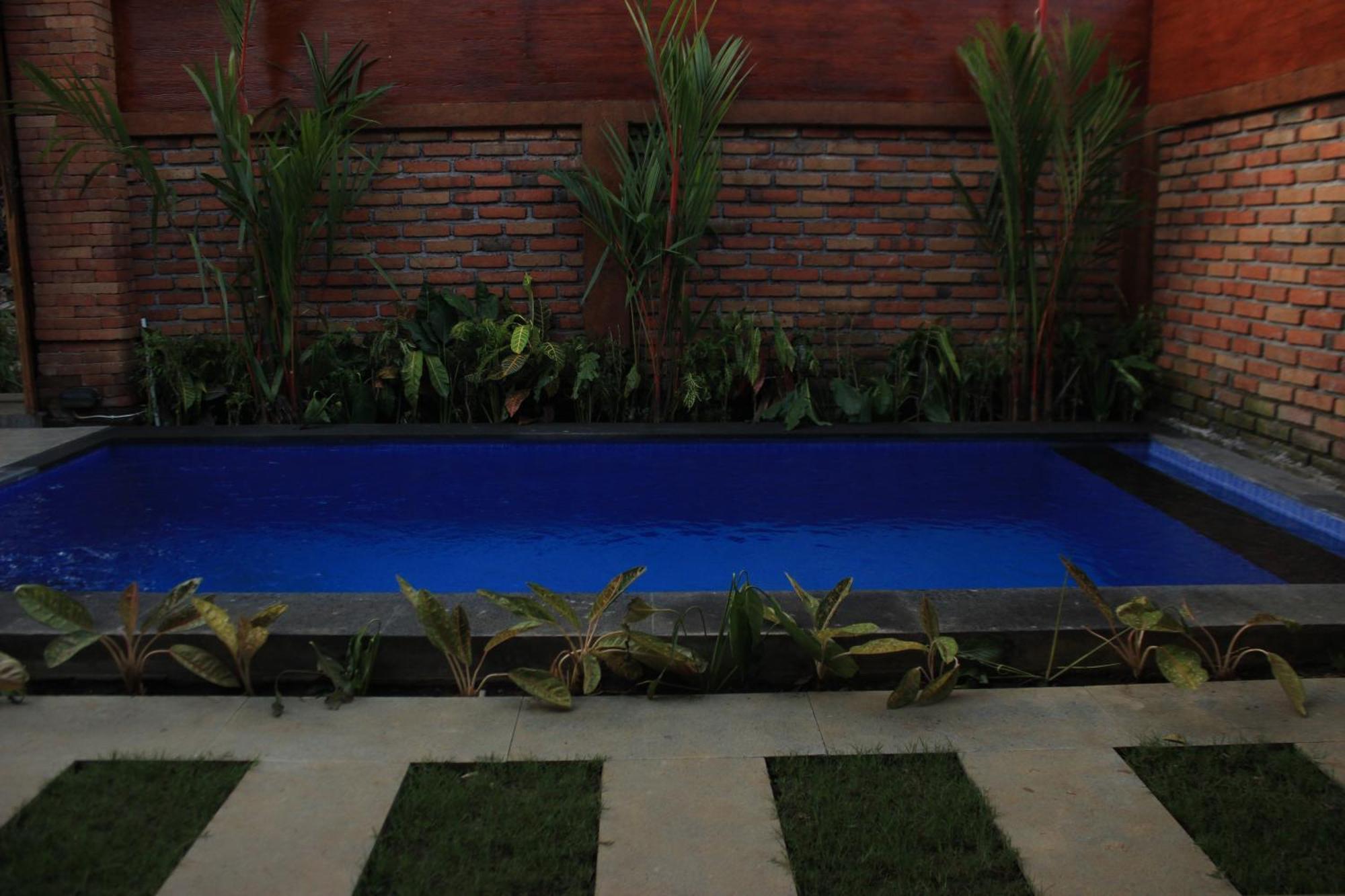 Ubud Arindra Private Pool Villa Exterior photo